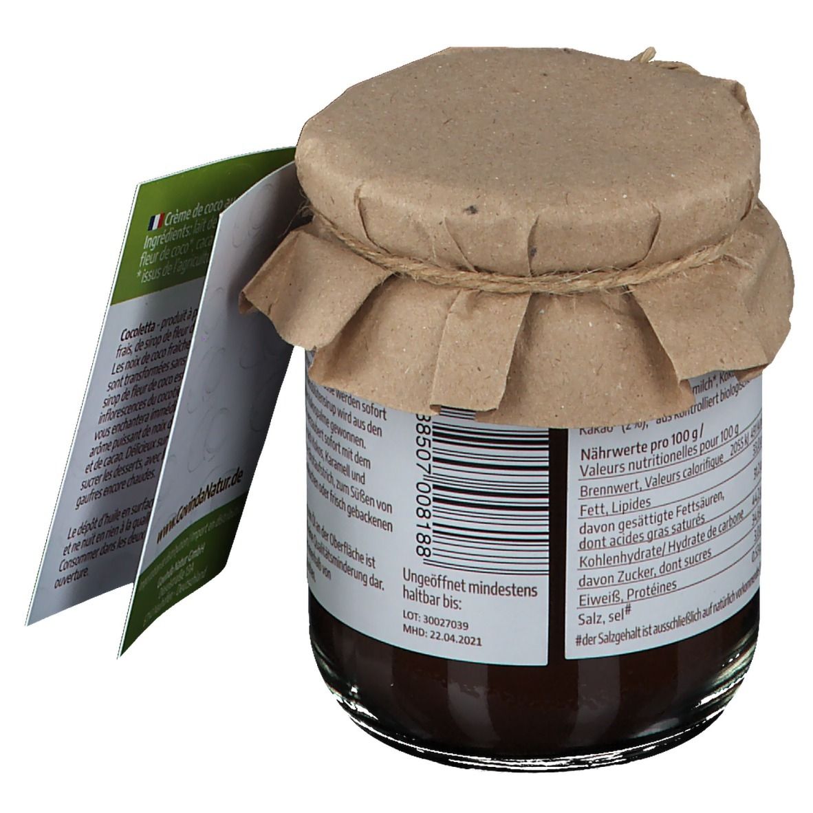 Pot de crème de lait de coco au chocolat. Dos avec informations nutritionnelles et date de péremption. Couvercle en papier et ficelle.