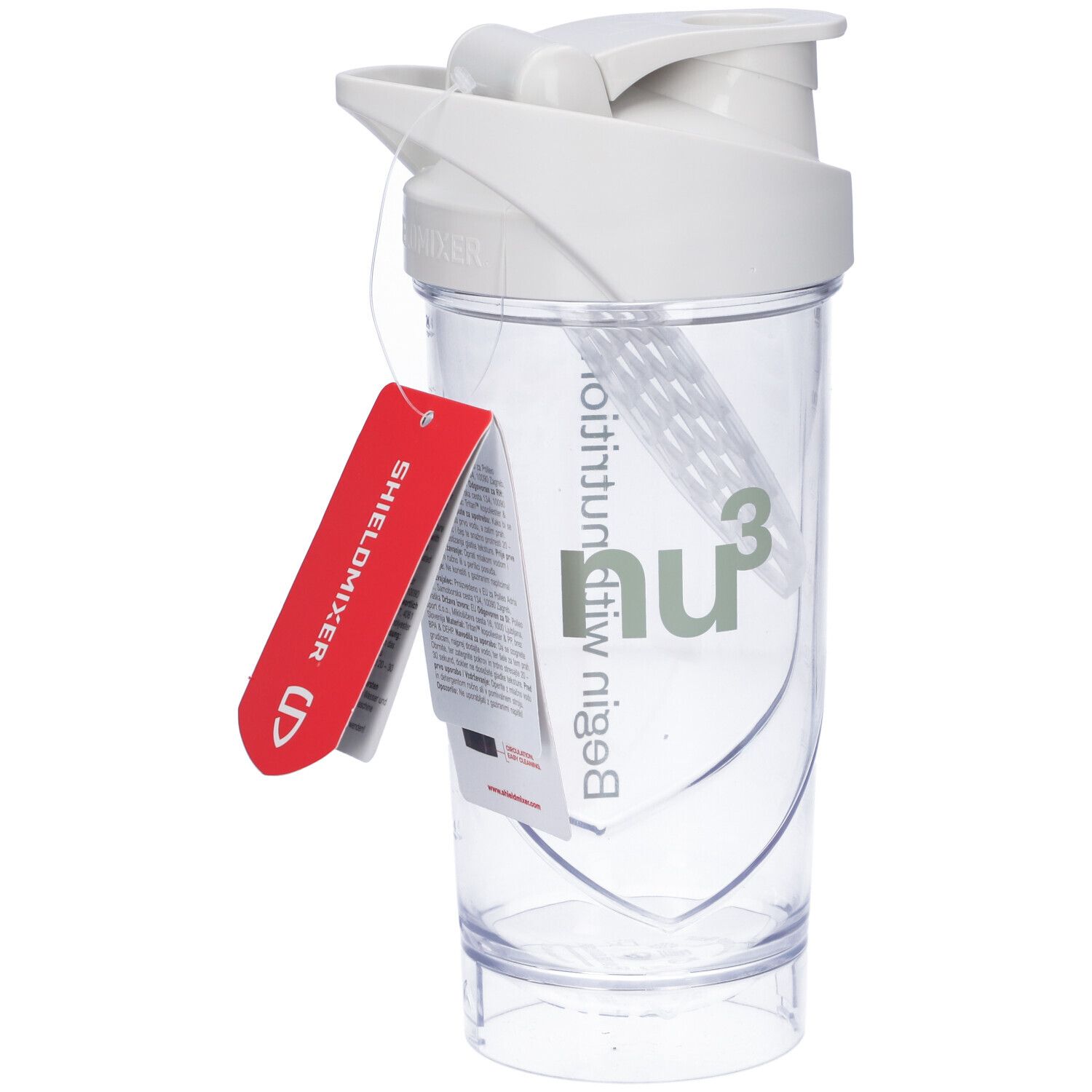 Shaker blanc avec couvercle blanc. Récipient transparent. Étiquette rouge avec texte. Comprend une boule.