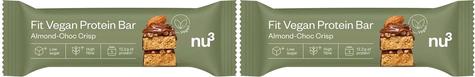 Deux barres protéinées vertes côte à côte. Inscription : Fit Vegan Protein Bar Almond-Choc Crisp. Marque : nu3.