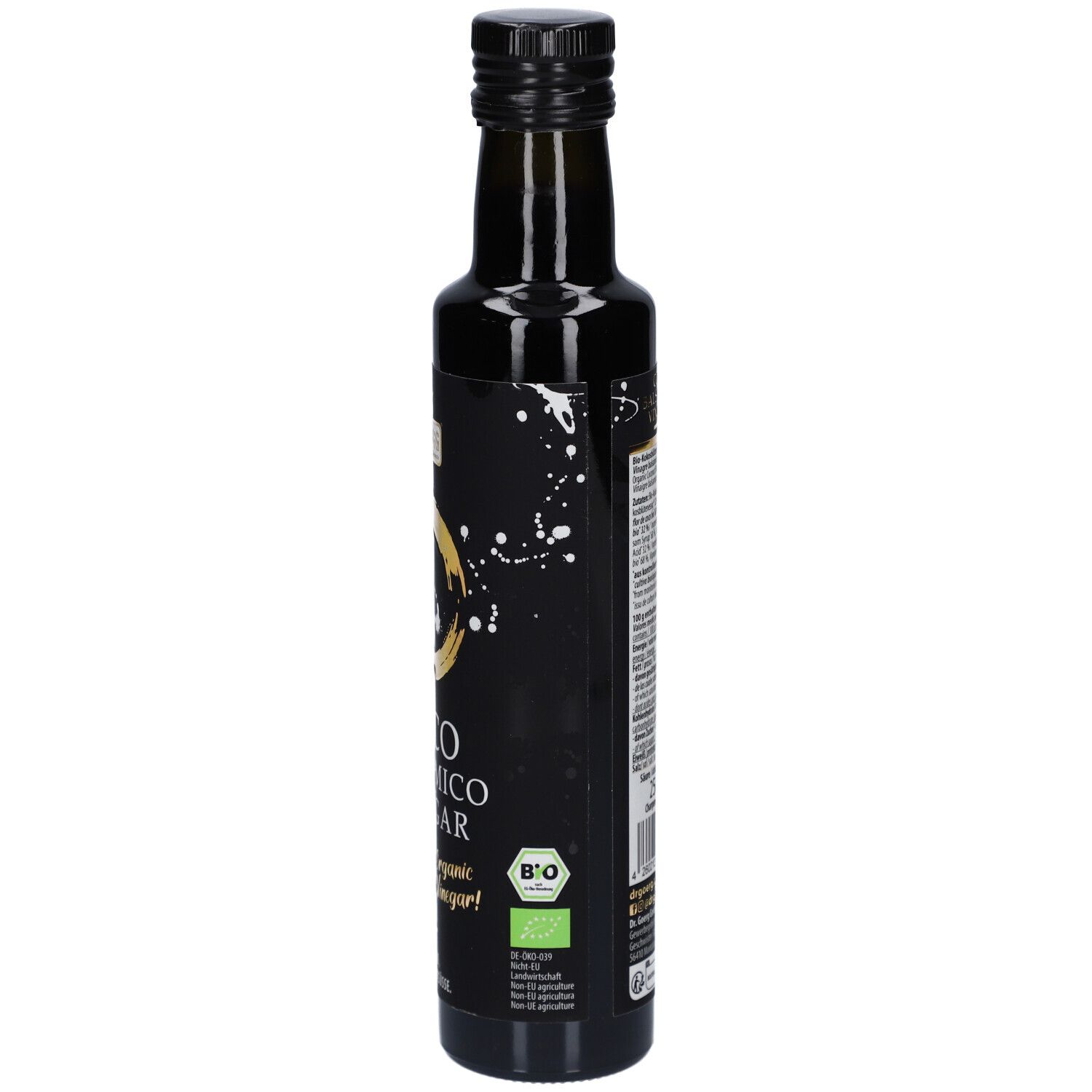 Bouteille en verre foncé avec étiquette noire. Inscription : Coco Balsamico Vinegar. Label bio.