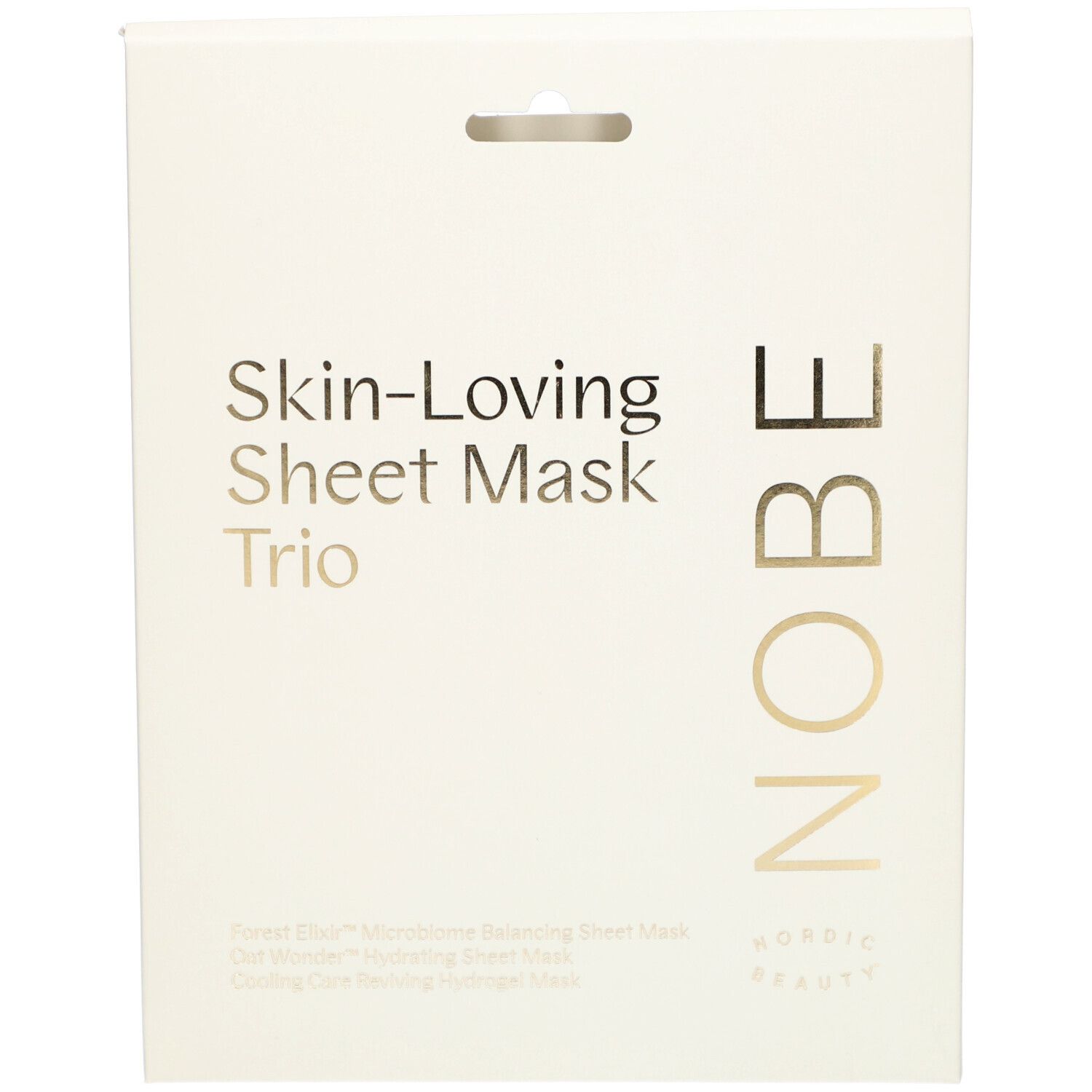 Emballage du NOBE® Skin-Loving Sheet Mask Trio. Blanc, texte et logo dorés. Contient trois masques faciaux.