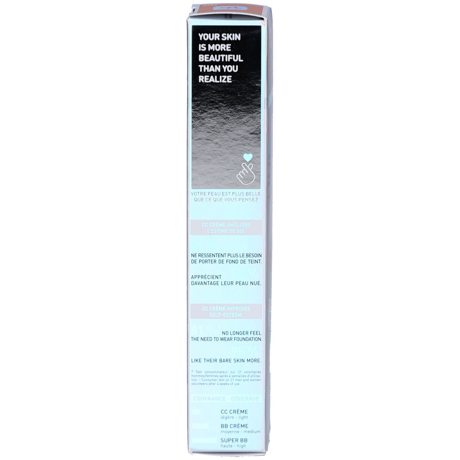 Côté de l'emballage. Texte: Your skin is more beautiful than you realize. CC Crème, Super BB.