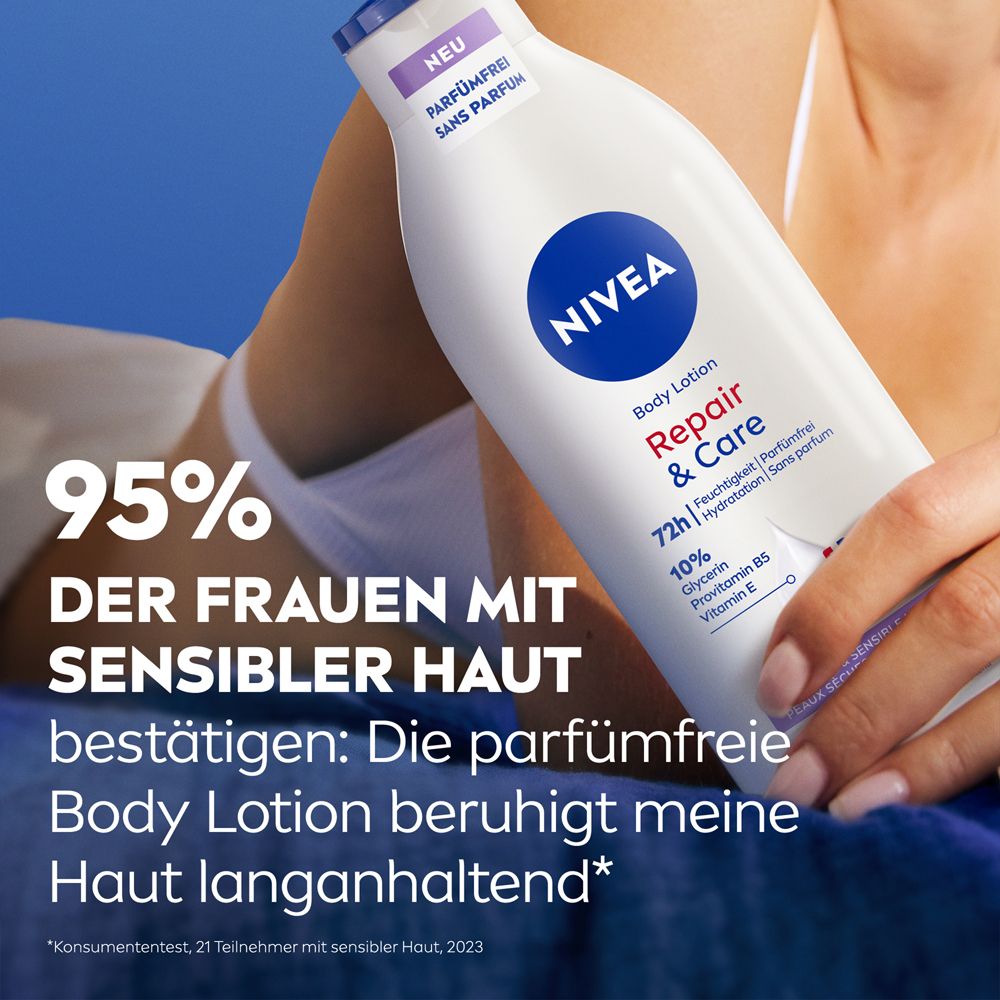 Flacon à côté du bras. Texte : 95% des femmes à la peau sensible confirment : La lotion corporelle sans parfum apaise durablement ma peau.