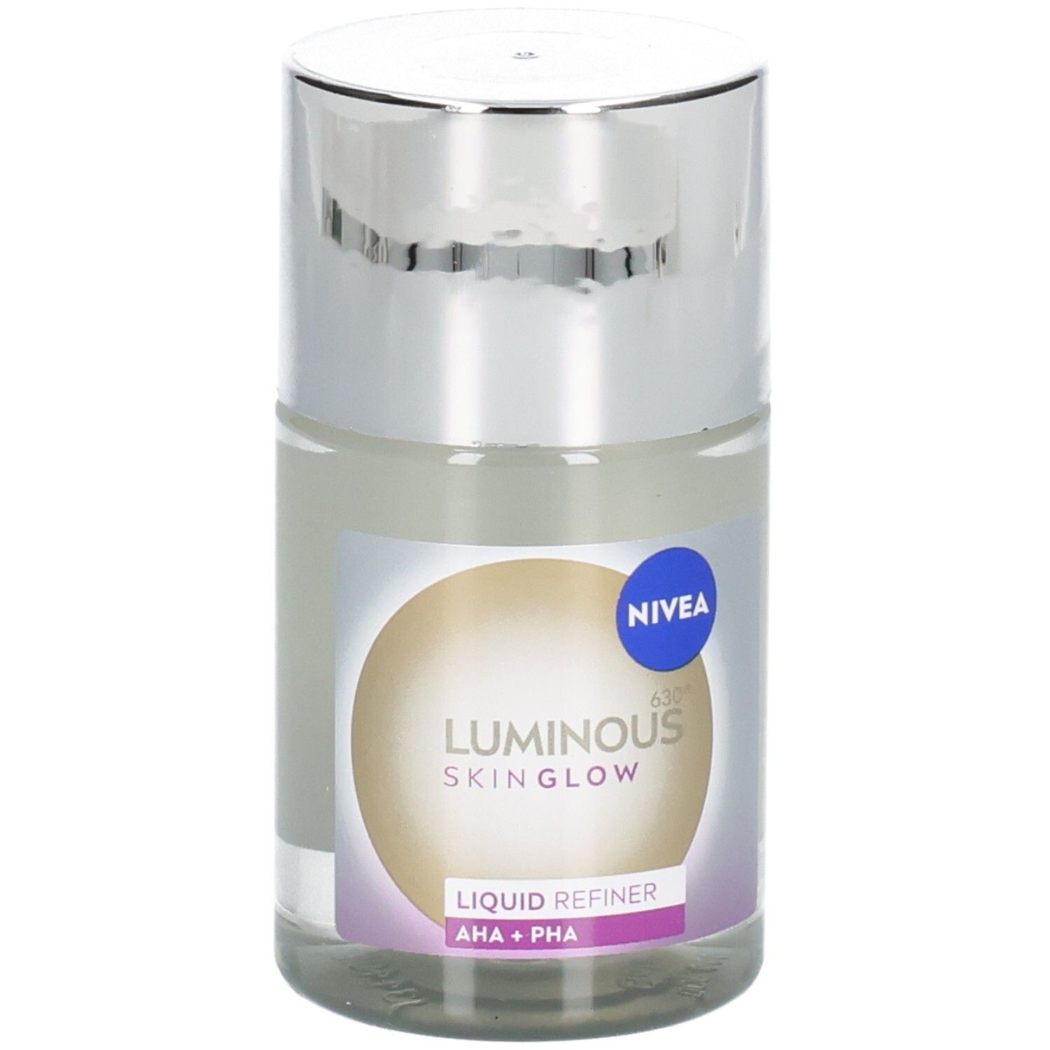 Raffineur liquide avec bouchon argenté. Étiquette NIVEA, LUMINOUS SKIN GLOW et AHA+PHA. Verre clair.