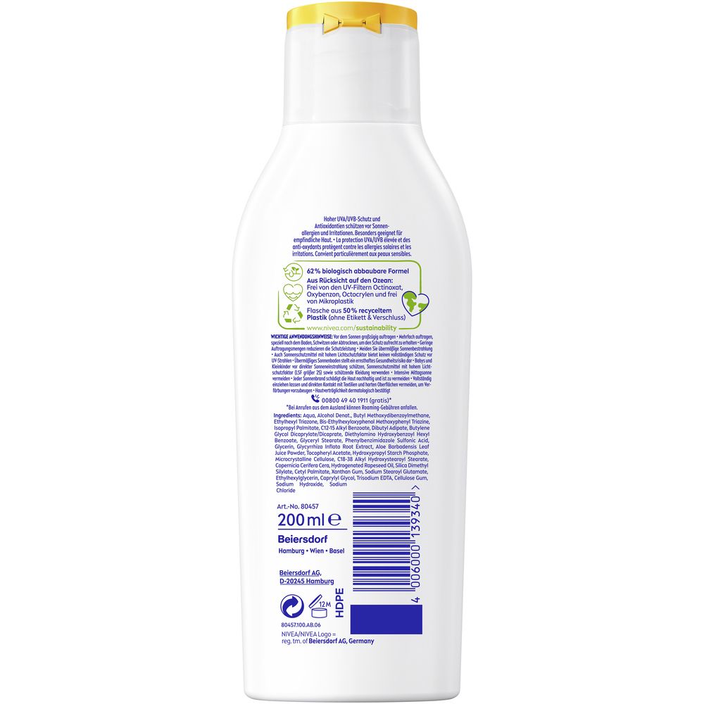 Arrière d'un flacon blanc NIVEA SUN avec informations produit et code-barres. 200 ml.