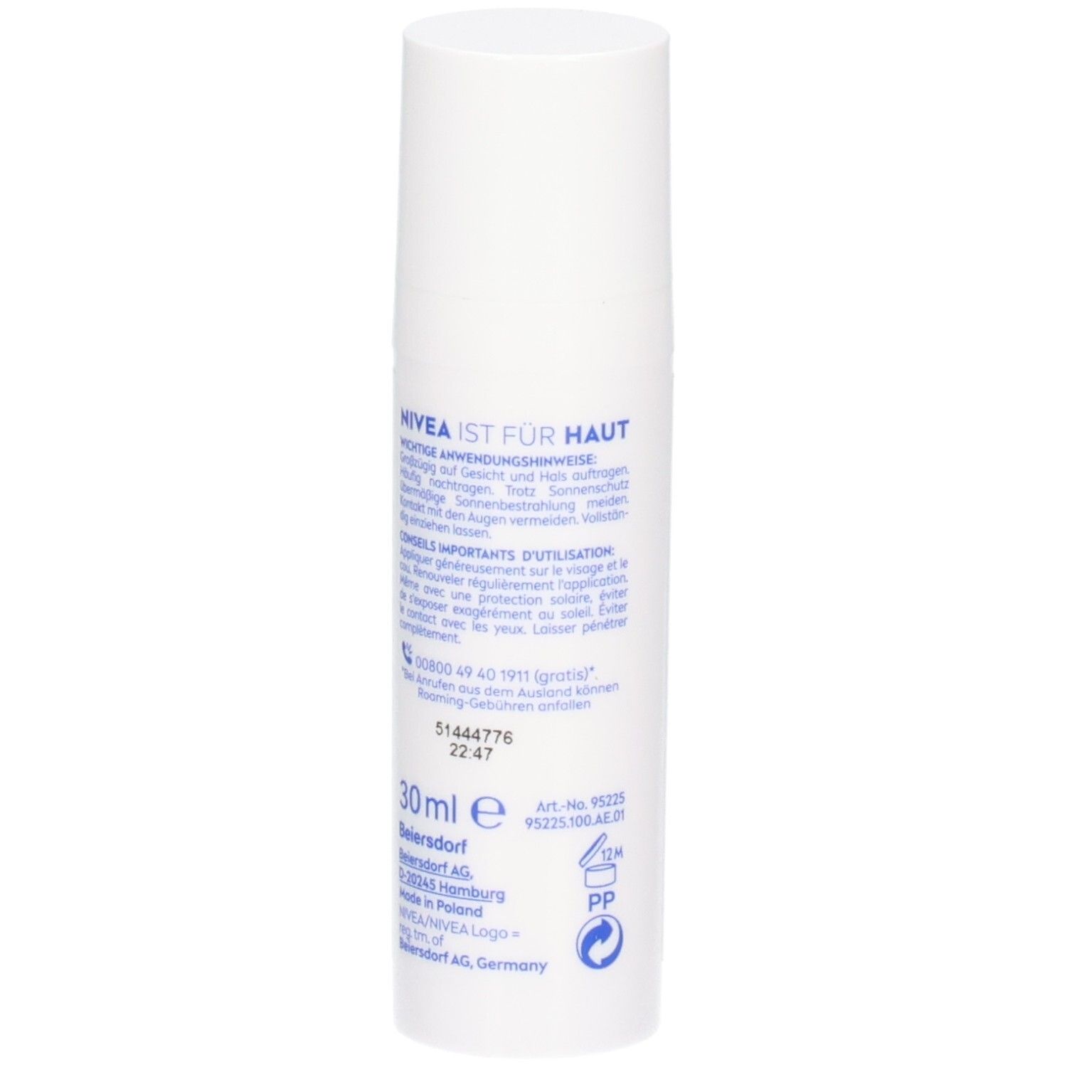 Dos du flacon blanc NIVEA SUN 2in1 Primer Daily UV Serum. Texte: Mode d'emploi, 30ml, informations fabricant.