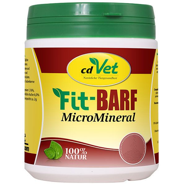 Produit rond blanc avec couvercle vert. Inscription : cdVet Fit-BARF MicroMineral. Étiquette jaune avec feuilles vertes et cercle rouge.