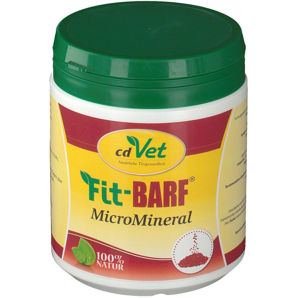 Produit rond blanc avec couvercle vert. Inscription : cdVet Fit-BARF MicroMineral. Étiquette jaune avec feuilles vertes et cercle rouge.