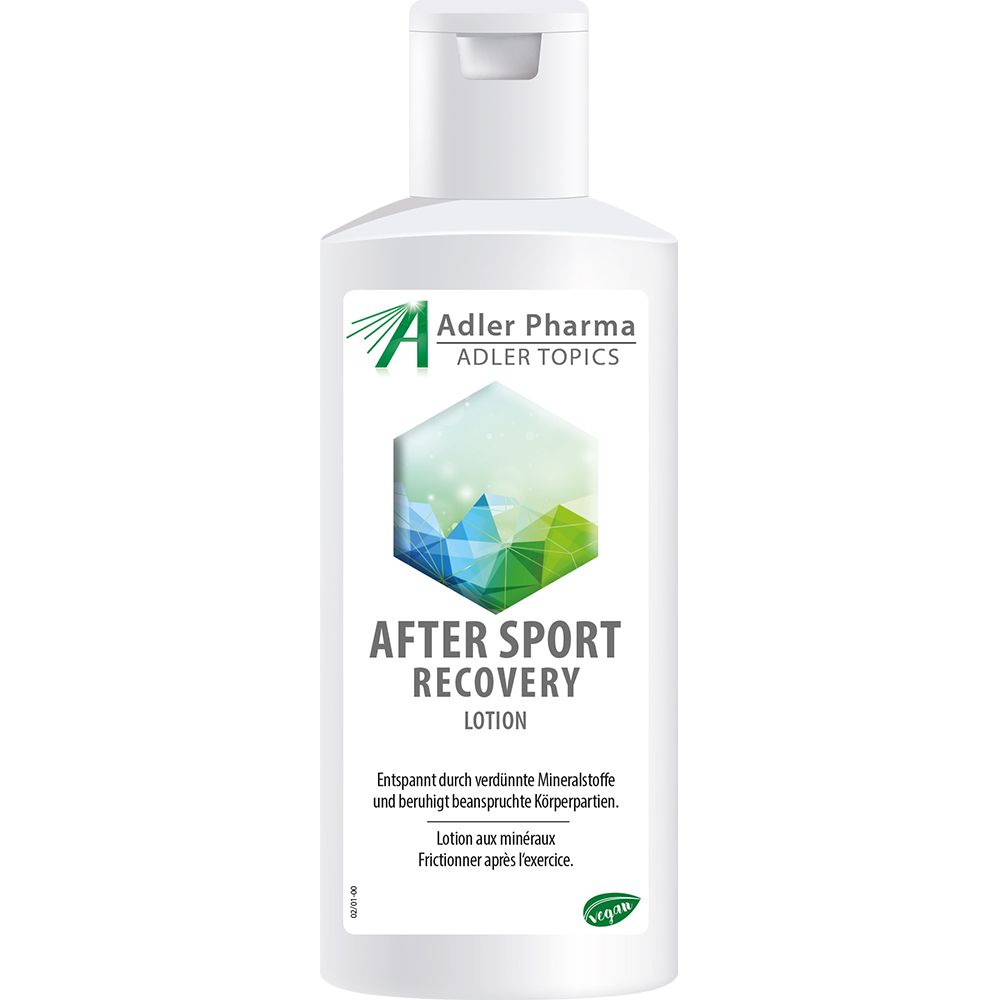 Flacon blanc avec étiquette verte et bleue. Inscription : After Sport Recovery Lotion. Marque : Adler Pharma.