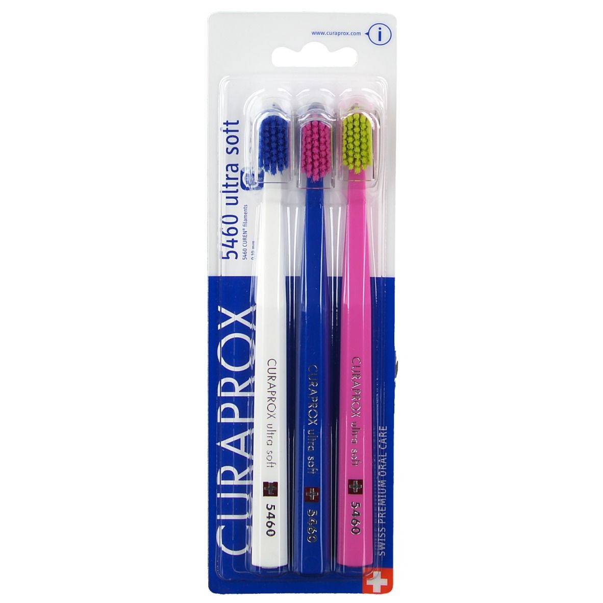 Lot de trois brosses à dents. Manches blancs, bleus et roses. Soies bleues, roses et vertes. Emballage avec nom et logo du produit.