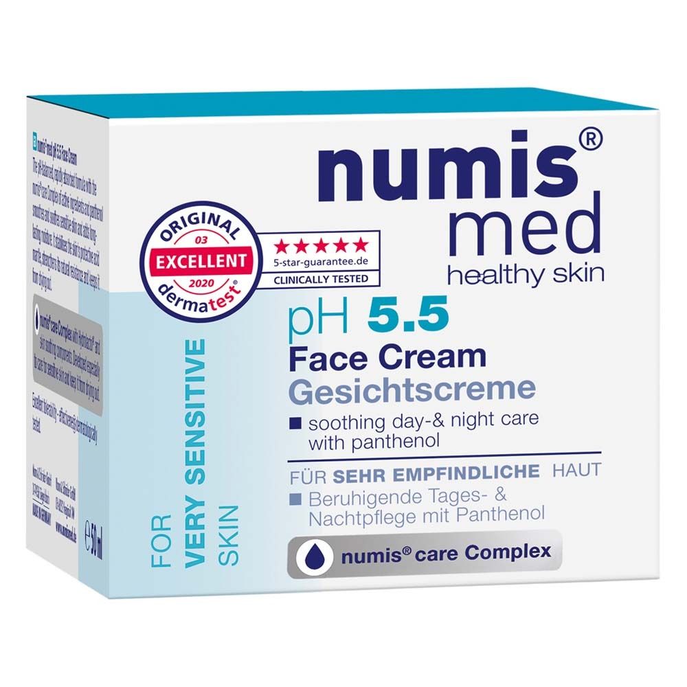 numis® med pH 5,5 Crème Visage dans son emballage. Boîte blanche et bleue. Inscriptions: pH 5.5, Crème Visage, label dermatest®.