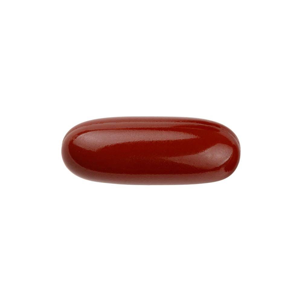 Gélule ovale marron. Seule, sur fond blanc.