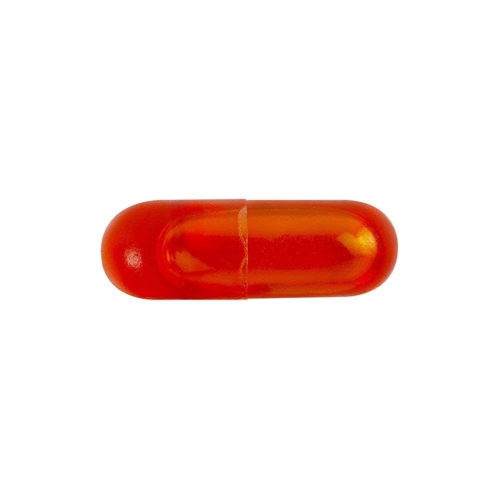 Une seule gélule rouge de Redcare Kurkuma Forte.