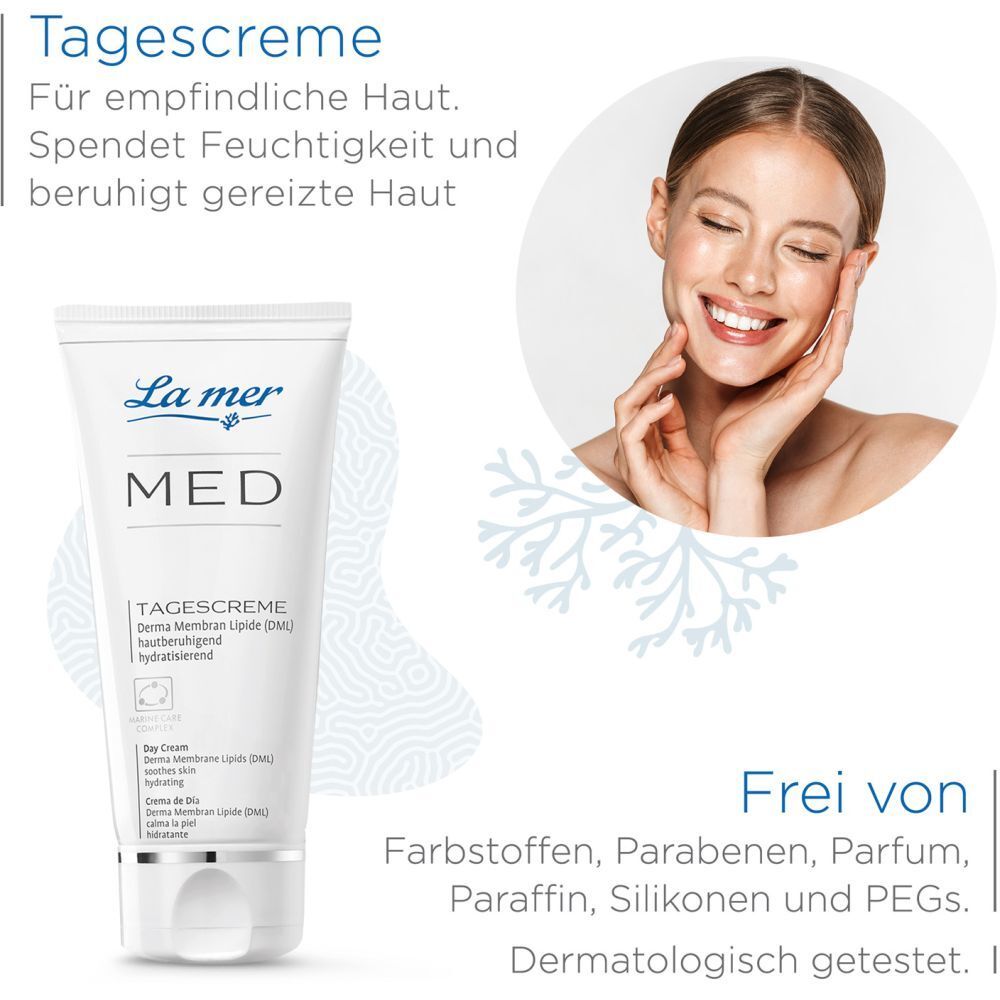 La mer MED TAGESCREME. Produit et femme. Texte: Pour peaux sensibles. Sans colorants, parabènes, parfum, silicones et PEGs.