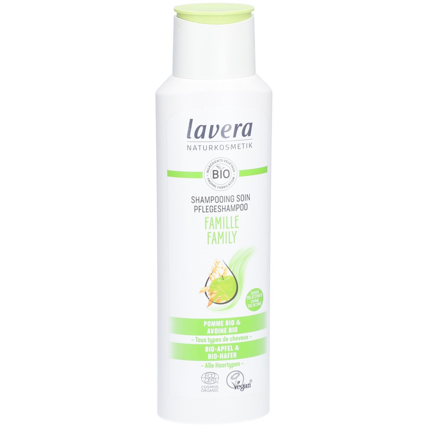 Flacon blanc, bouchon vert. Inscription: lavera, BIO, Pflegeshampoo Familie. Illustration pomme et avoine.