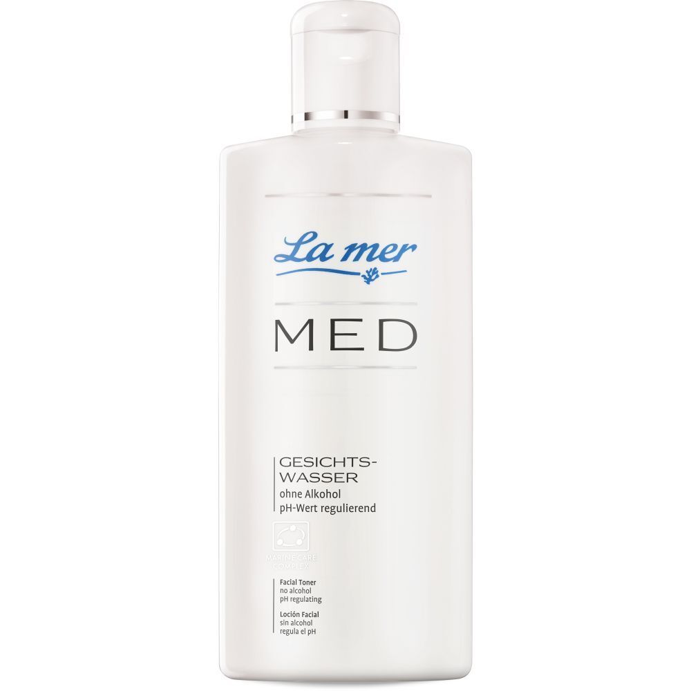 La mer MED Gesichtswasser. Bouteille blanche à bouchon rabattable. Inscriptions bleues : La mer, MED, Gesichtswasser. Sans alcool.