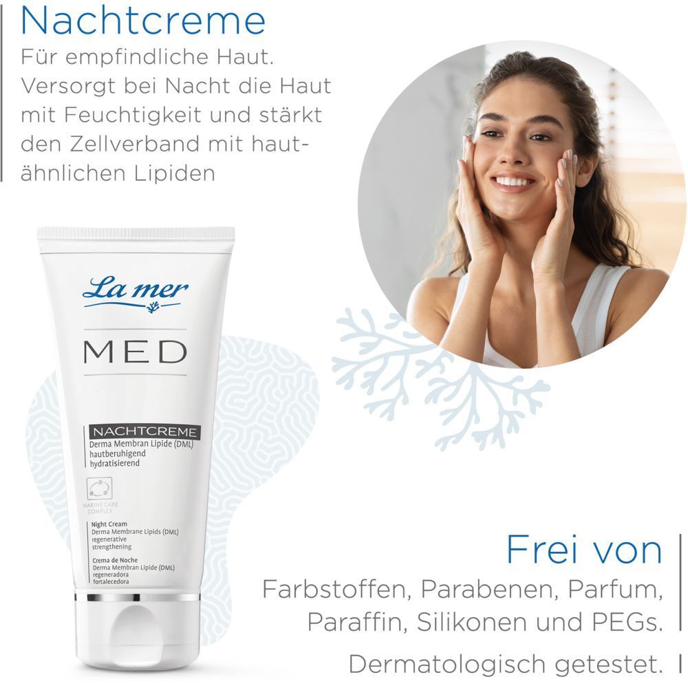 Tube de crème de nuit La mer MED. Femme appliquant la crème. Sans colorants, parabènes, parfum, paraffine, silicones et PEG. Testé dermatologiquement.