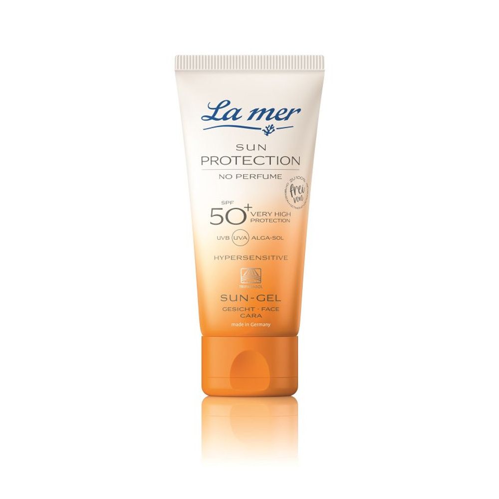 Tube de crème solaire La Mer LSF50+ pour le visage. Tube blanc avec logo bleu et bande jaune. Texte : Sun Protection, No Perfume.