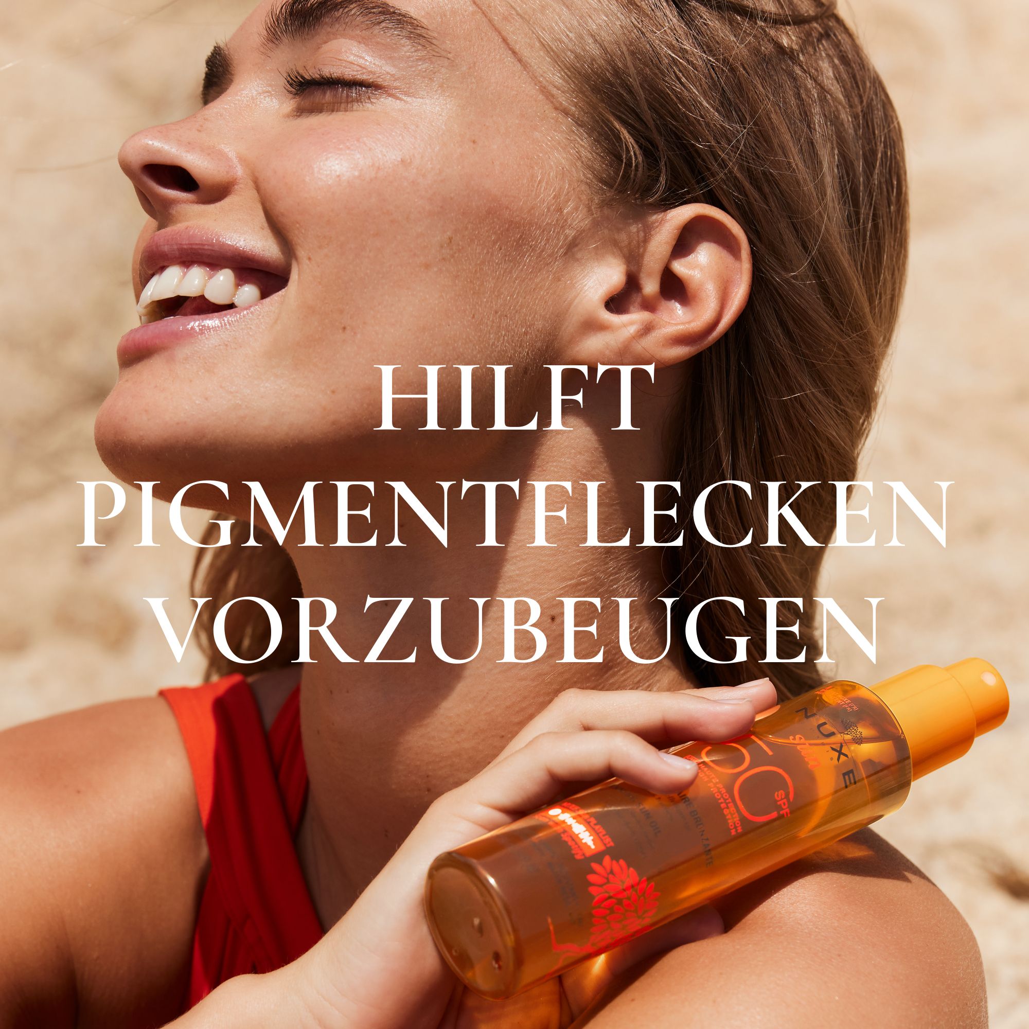 Femme avec huile solaire. Texte: Aide à prévenir les taches pigmentaires. Flacon NUXE Sun SPF 50.