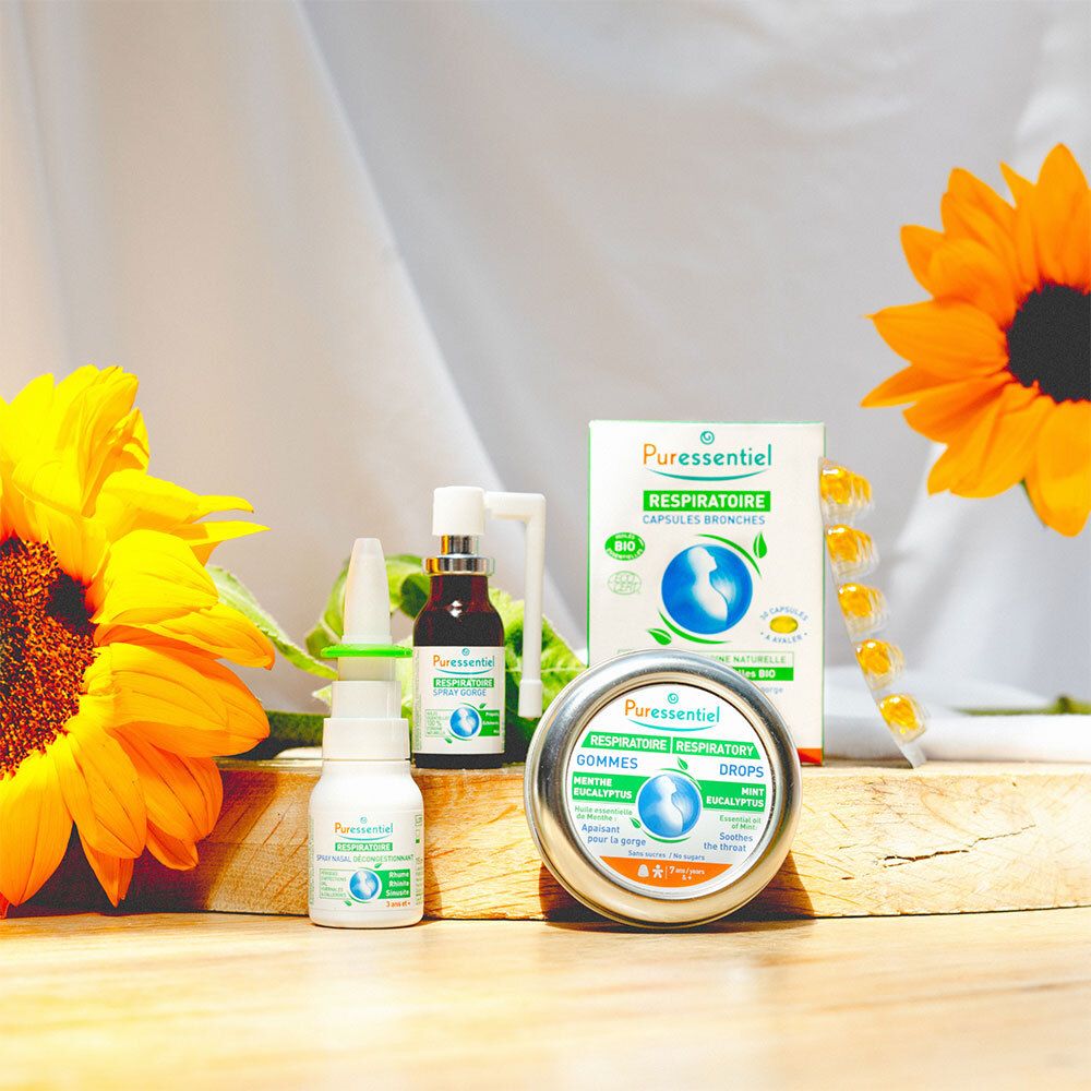Divers produits, dont une boîte avec inscription: RESPIRATOIRE GOMMES, MENTHE EUCALYPTUS, DROPS, MINT EUCALYPTUS. Tournesol.