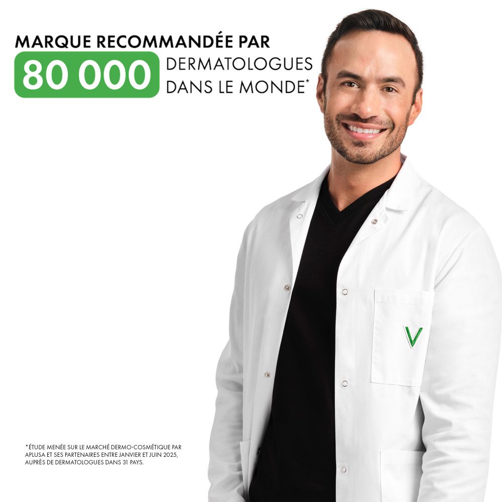 Médecin en blouse blanche. Texte: Recommandé par 80 000 dermatologues dans le monde.