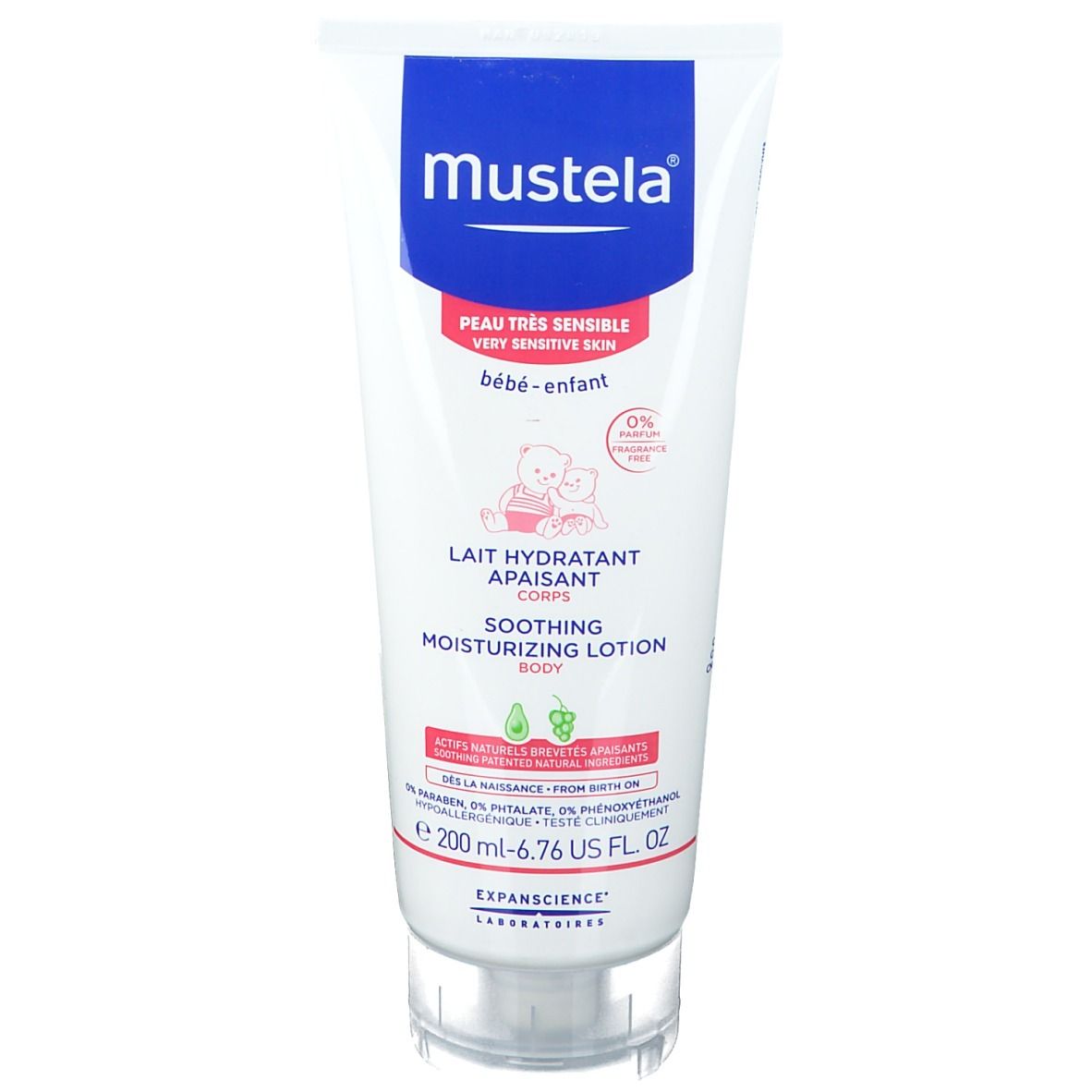 Tube blanc Mustela. Inscription: Lait Hydratant Apaisant, Soothing Moisturizing Lotion. Pour peaux très sensibles. Contenance 200 ml.