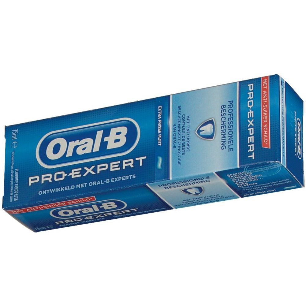 Emballage de dentifrice bleu. "Oral-B Pro-Expert" et "Professionele Bescherming" sont visibles. Vue en perspective.
