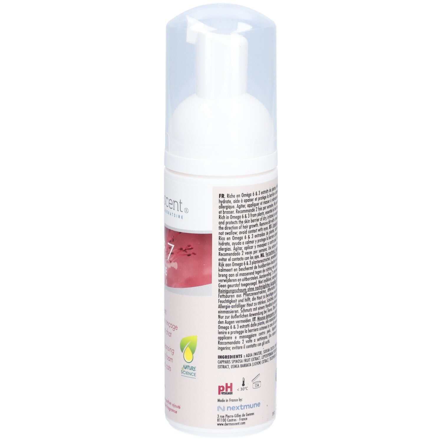 Flacon blanc avec bouchon transparent. Inscriptions: Dermoscent, ATOP 7 Mousse. Texte au dos.