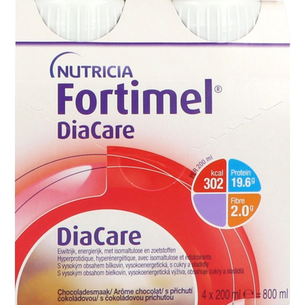 Emballage de quatre bouteilles Fortimel DiaCare Chocolat. Contient des informations nutritionnelles : calories, protéines, fibres. Marque Nutricia.