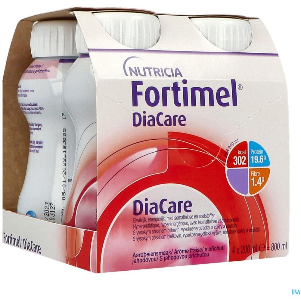 Emballage ouvert avec quatre bouteilles Fortimel DiaCare. Informations nutritionnelles et nom du produit visibles. Marque Nutricia.
