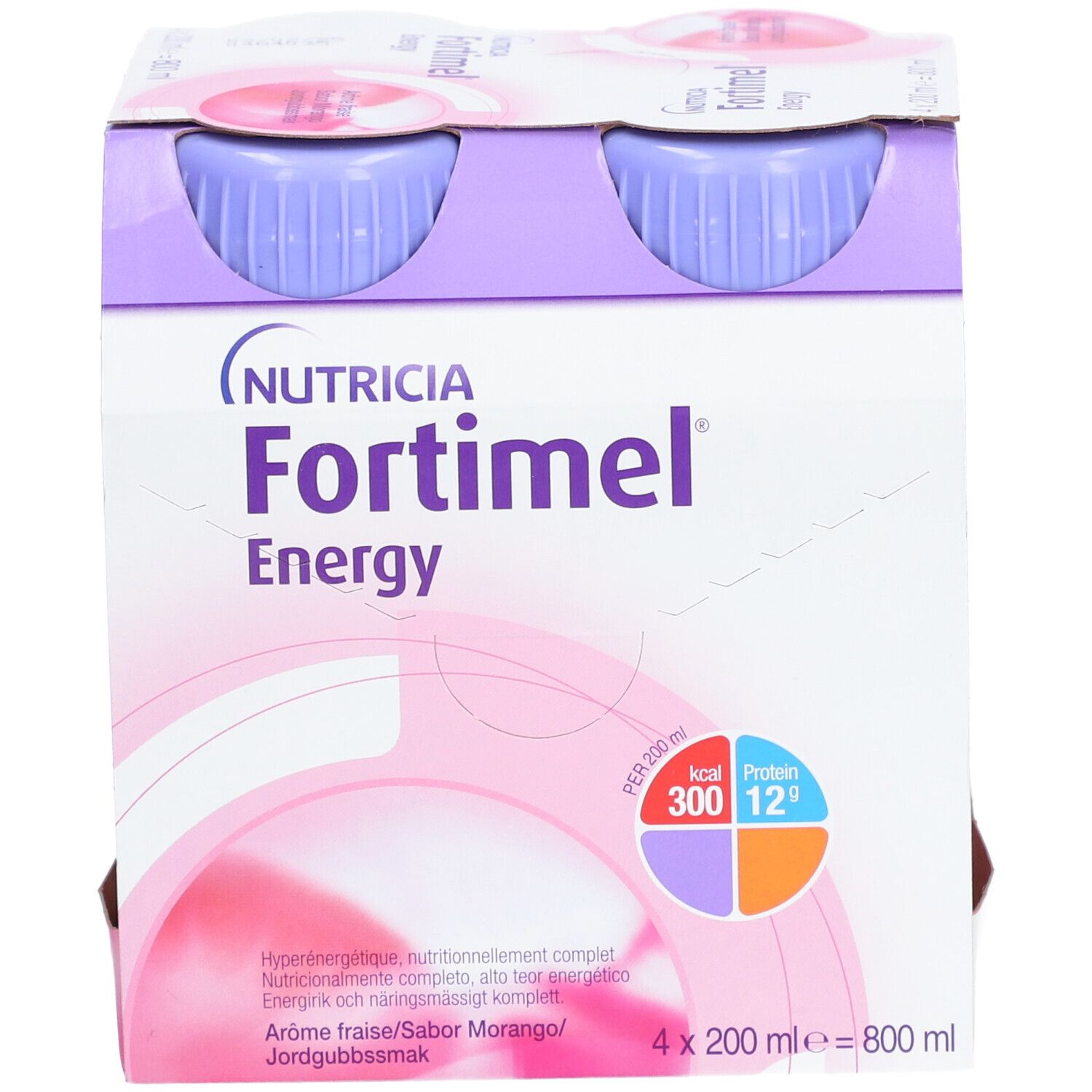 Emballage de quatre bouteilles Fortimel Energy. Inscription: Nutricia, Energy, 300 kcal, 12g protéines. Saveur: Fraise. Bouteilles en carton.