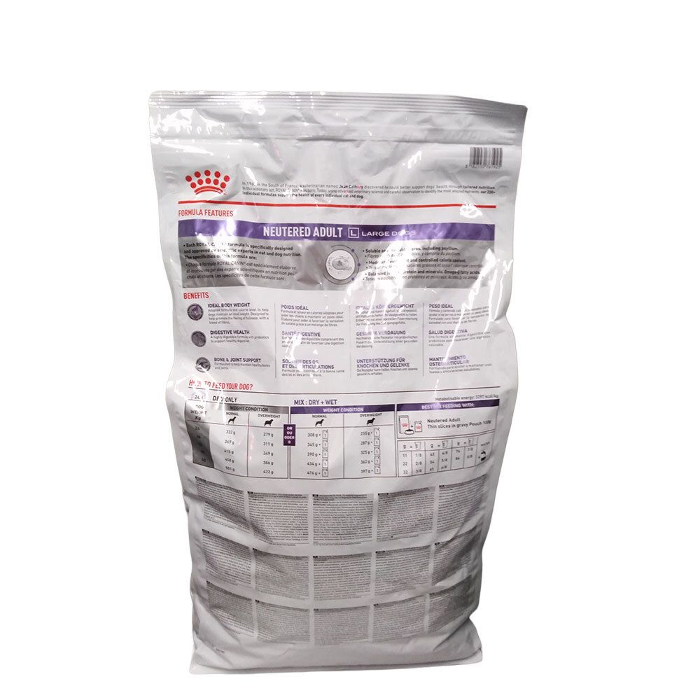 Arrière d'un sac de 12 kg de nourriture Royal Canin pour chiens adultes stérilisés de grande race.