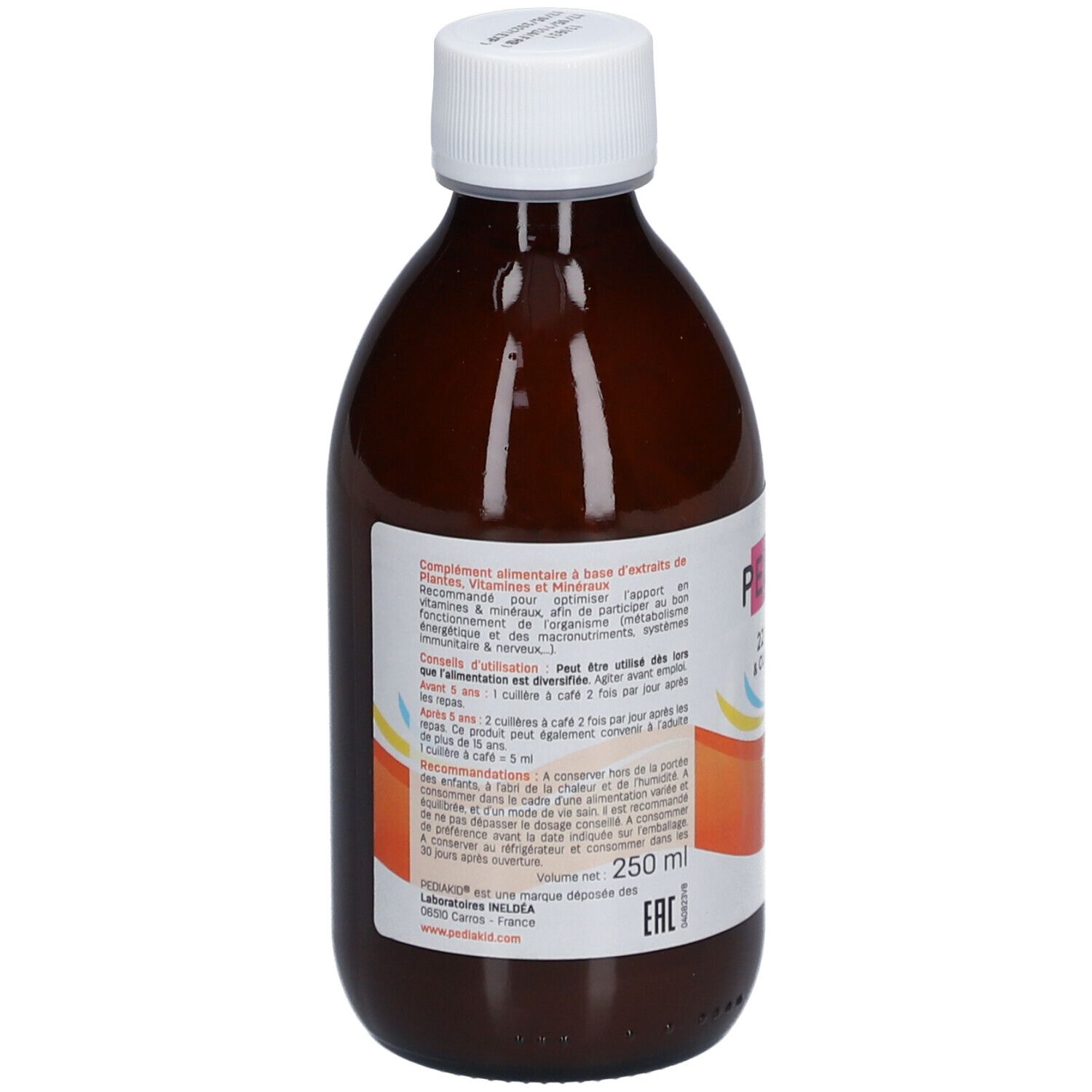 Flacon marron avec bouchon blanc. Dos avec texte. Inscription : Pediakid 22 Vitamines & Oligo-éléments.