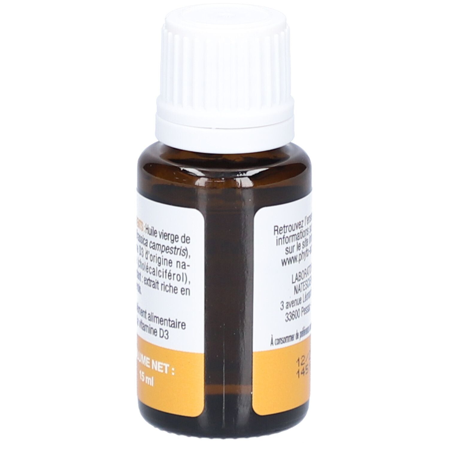 Flacon en verre brun avec bouchon blanc. Étiquette avec ingrédients et indication de volume : 15 ml.