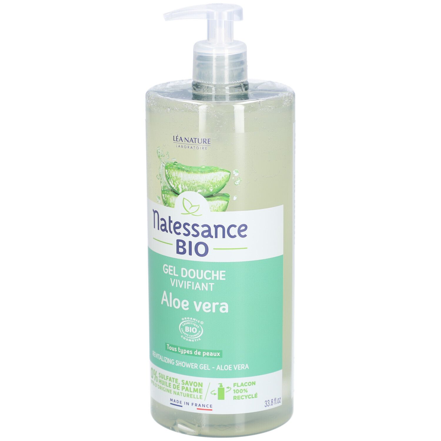 Flacon transparent avec pompe. Inscription: Natessance BIO Gel Douche Vivifiant Aloe Vera. Certification bio.