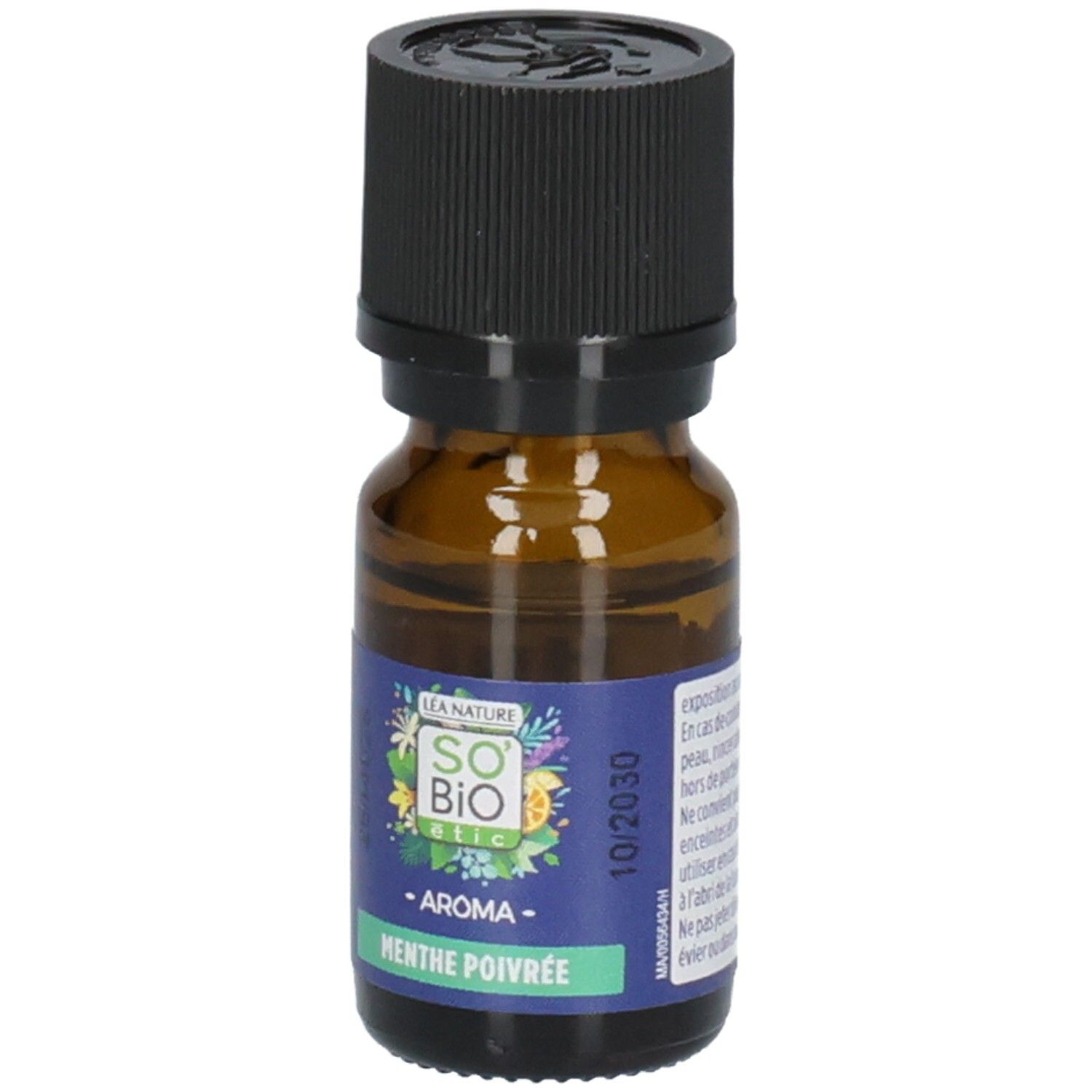 Flacon avec étiquette "So' Bio Etic Aroma Menthe Poivrée", vue latérale.