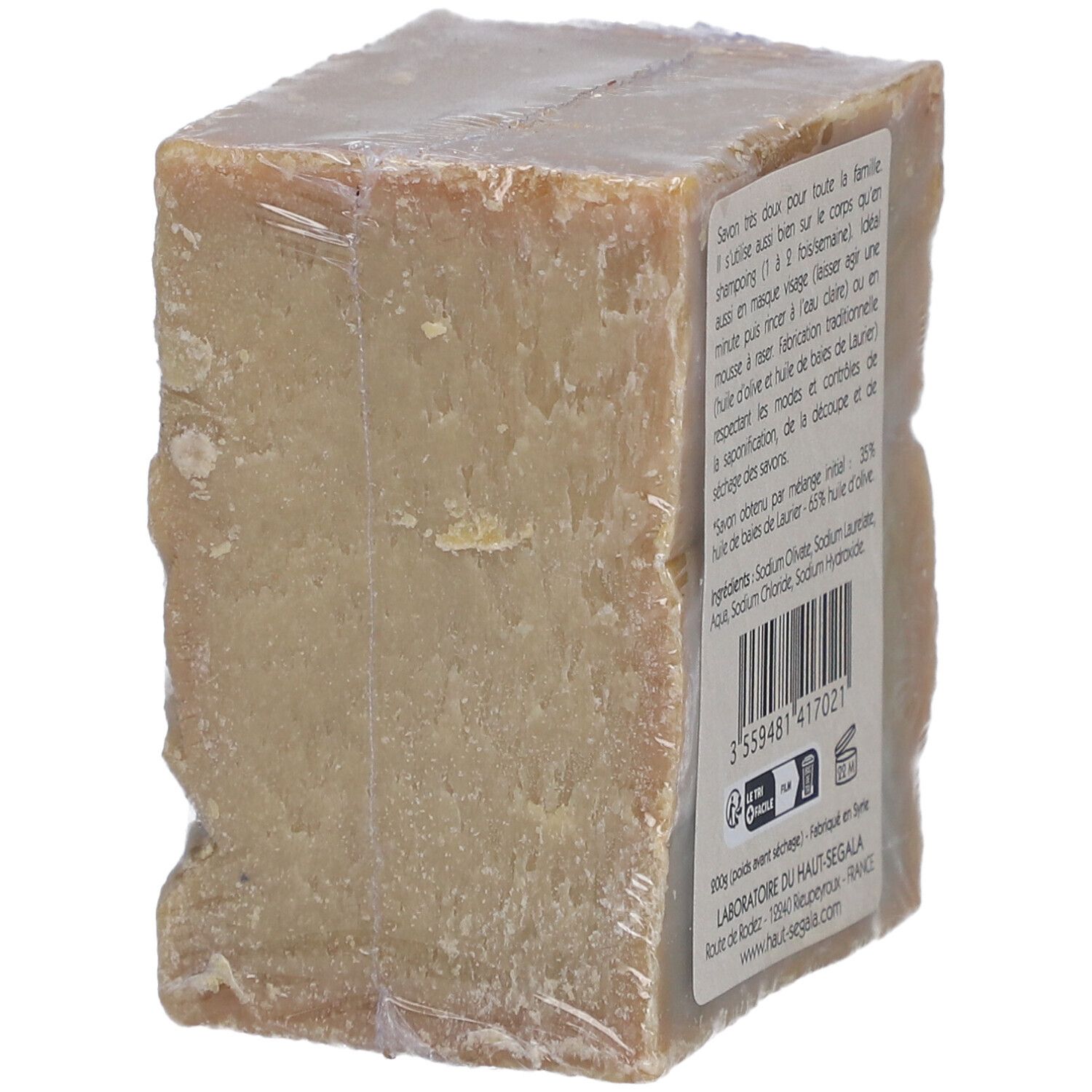 Savon emballé. Verso avec texte et code-barres. Ingrédients: Sodium Olivate, Sodium Laurelate, Aqua, Sodium Chloride, Sodium Hydroxide.