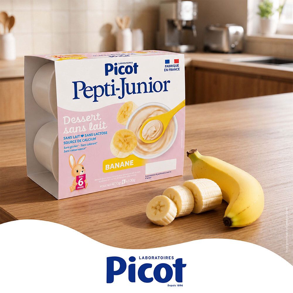 Picot Pepti-Junior Dessert Banane, 4x100g pots, sur une table en bois avec des bananes.
