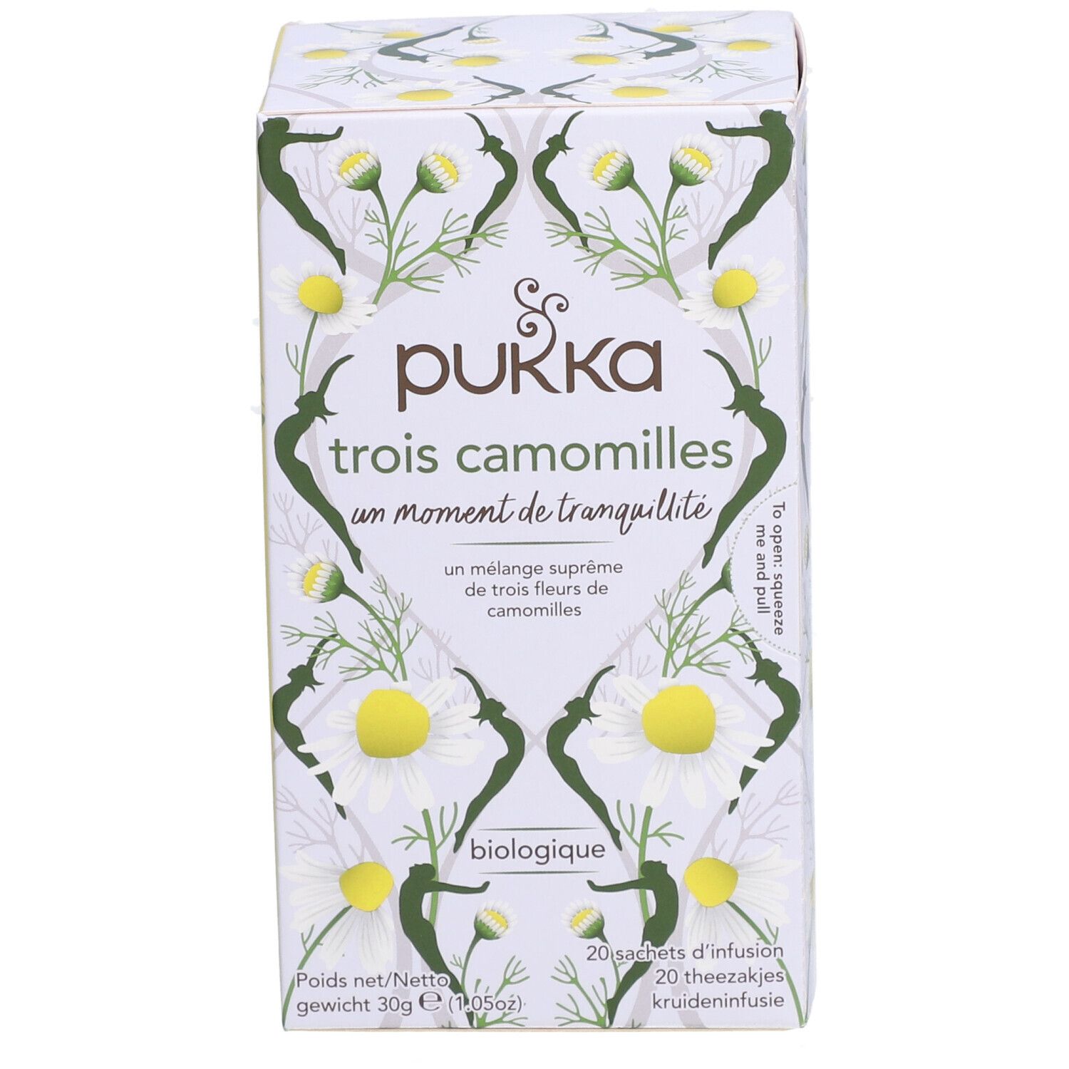 Vue de face de l'emballage Pukka Trois Camomilles. Inscription: biologique, 20 sachets. Motif floral de camomille.