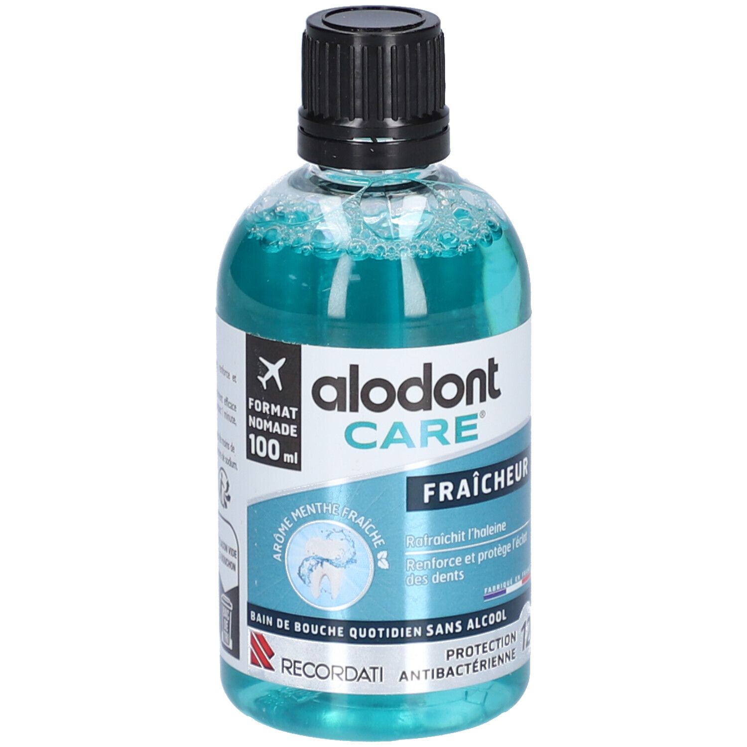 Flacon transparent avec liquide bleu et bouchon noir. Inscription: alodont CARE Fraîcheur. 100 ml.