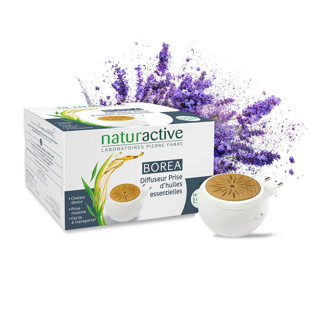 Diffuseur blanc avec couvercle en bois et prise, à côté de l'emballage. Lavande en arrière-plan. Logo et nom du produit.