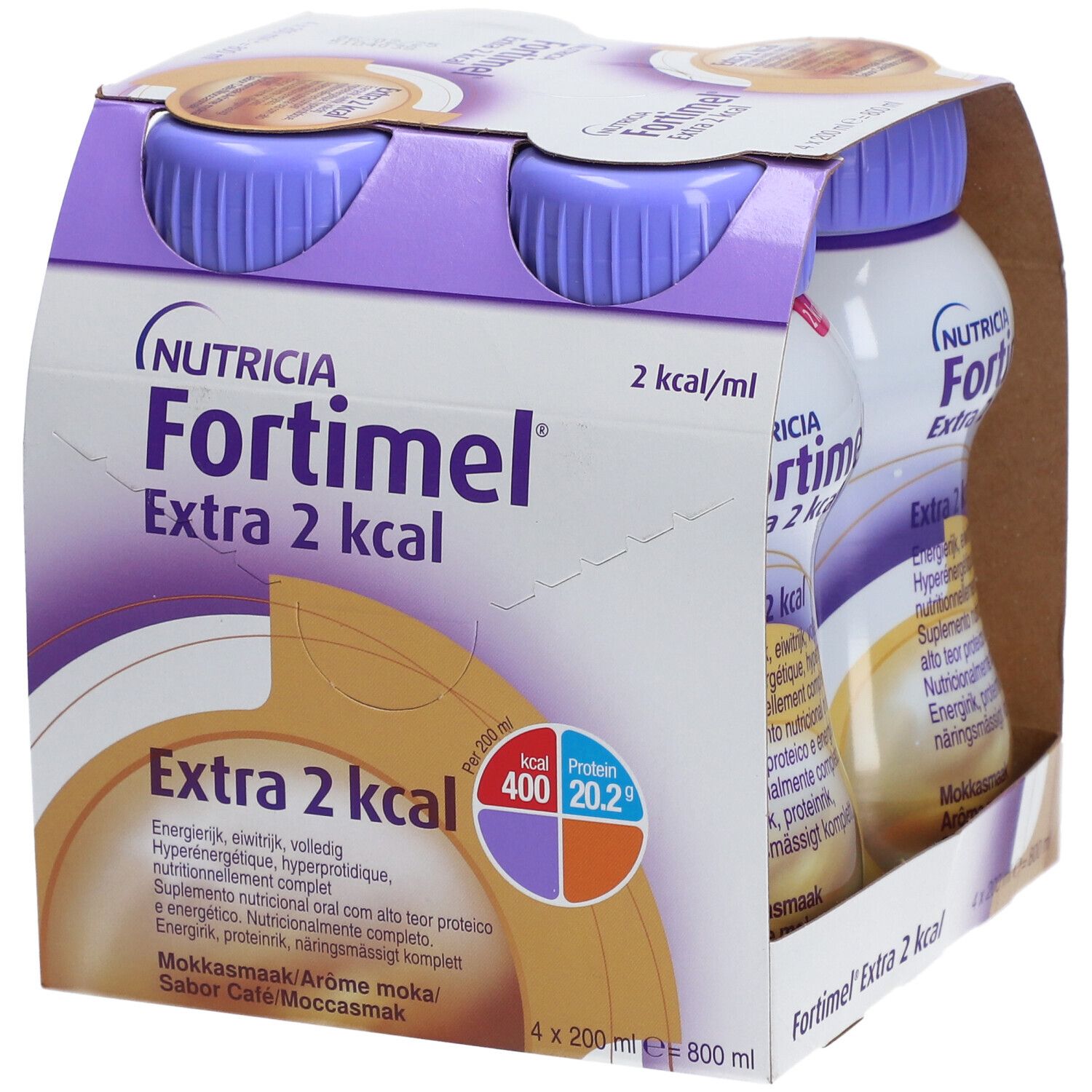 Emballage de quatre bouteilles Fortimel Extra 2 kcal. Bouteilles dans un emballage en carton. Inscription : Nutricia, 2 kcal/ml, goût moka.