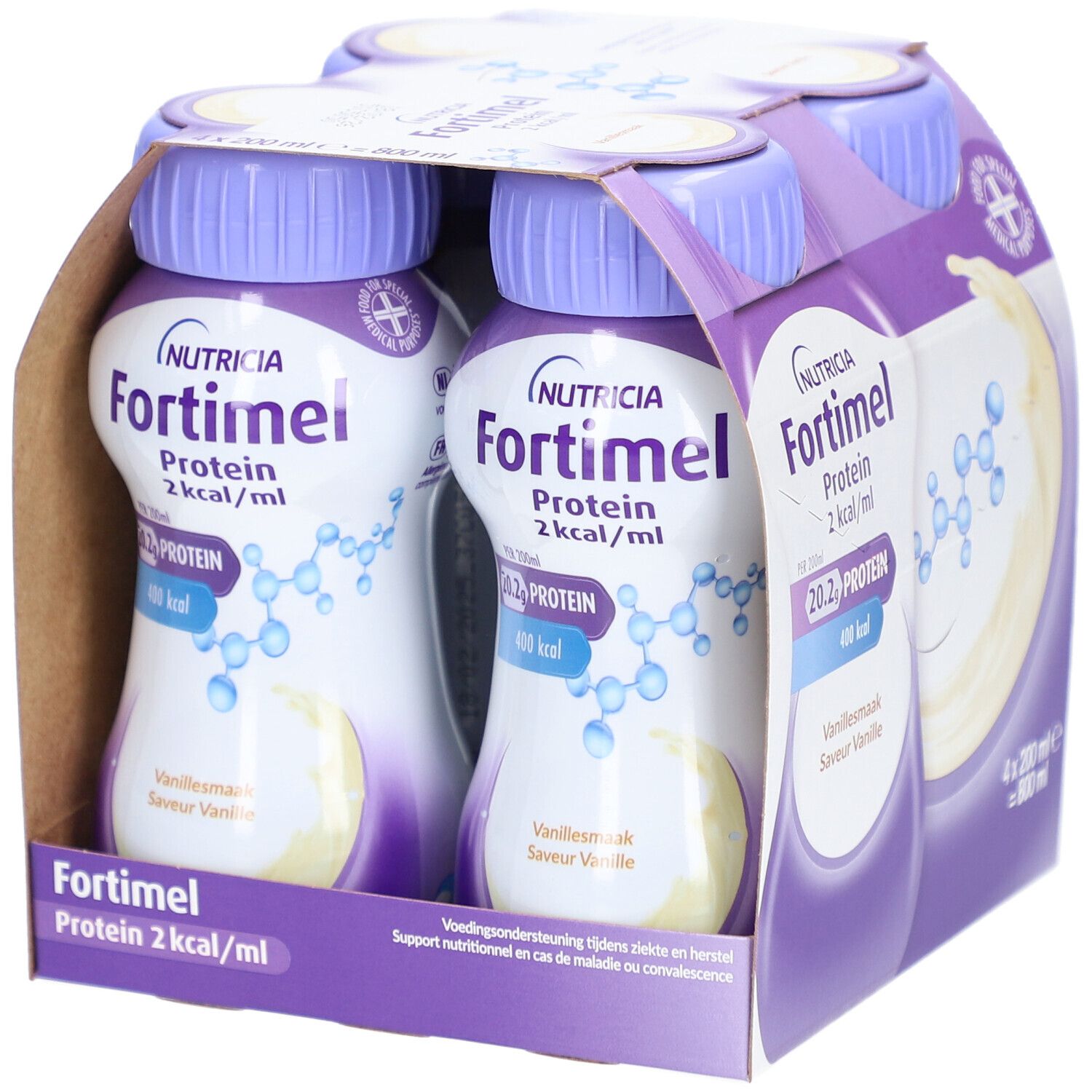 Emballage de quatre bouteilles. Inscription : Nutricia Fortimel Protein 2 kcal/ml. Arôme vanille. 20,2g protéines, 400 kcal.
