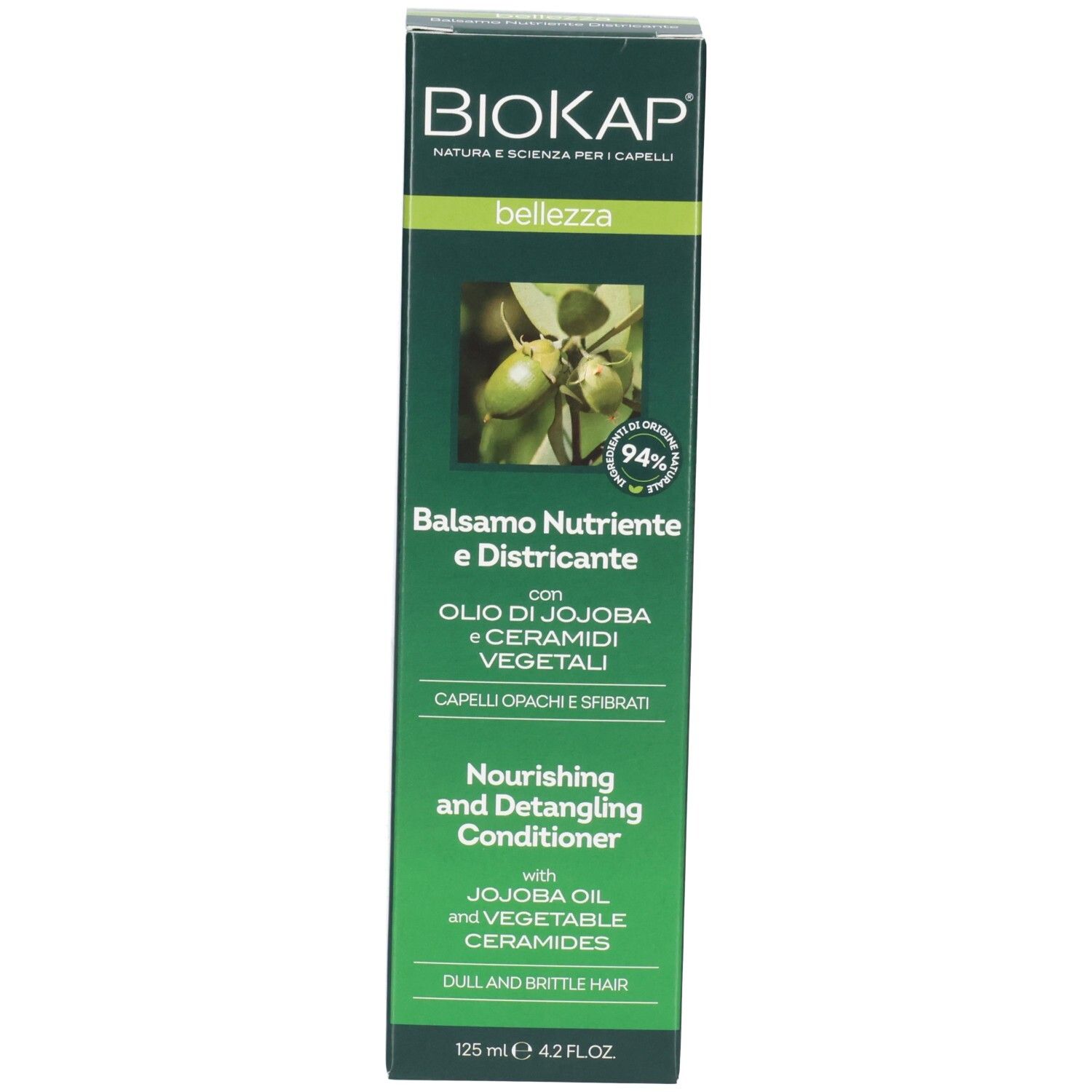 Boîte verte avec BIOKAP, bellezza, Balsamo Nutriente e Districante. Contient de l'huile de jojoba et des céramides. 94% d'ingrédients naturels.