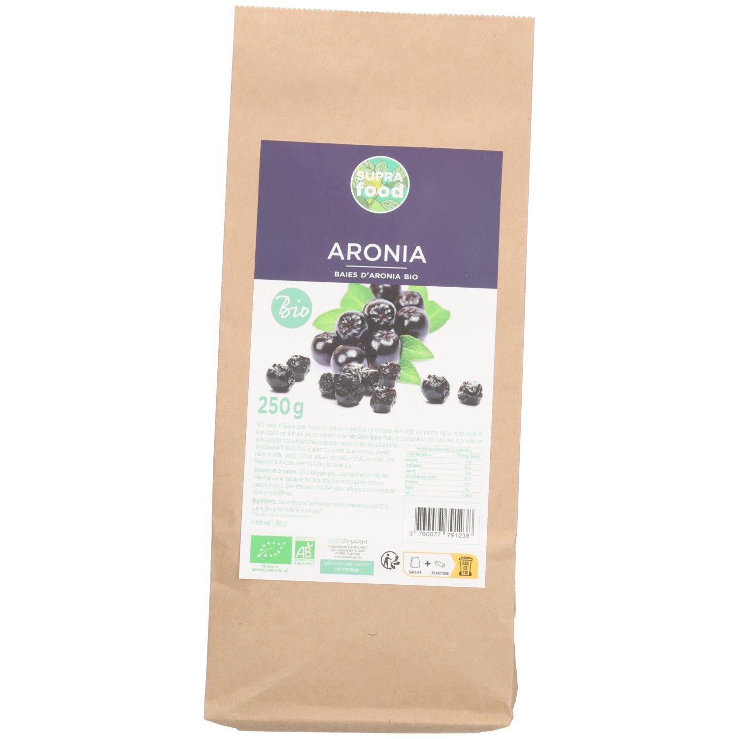Sachet en papier brun avec impression. Étiquette avec nom du produit, illustration de baies d'aronia et label bio.