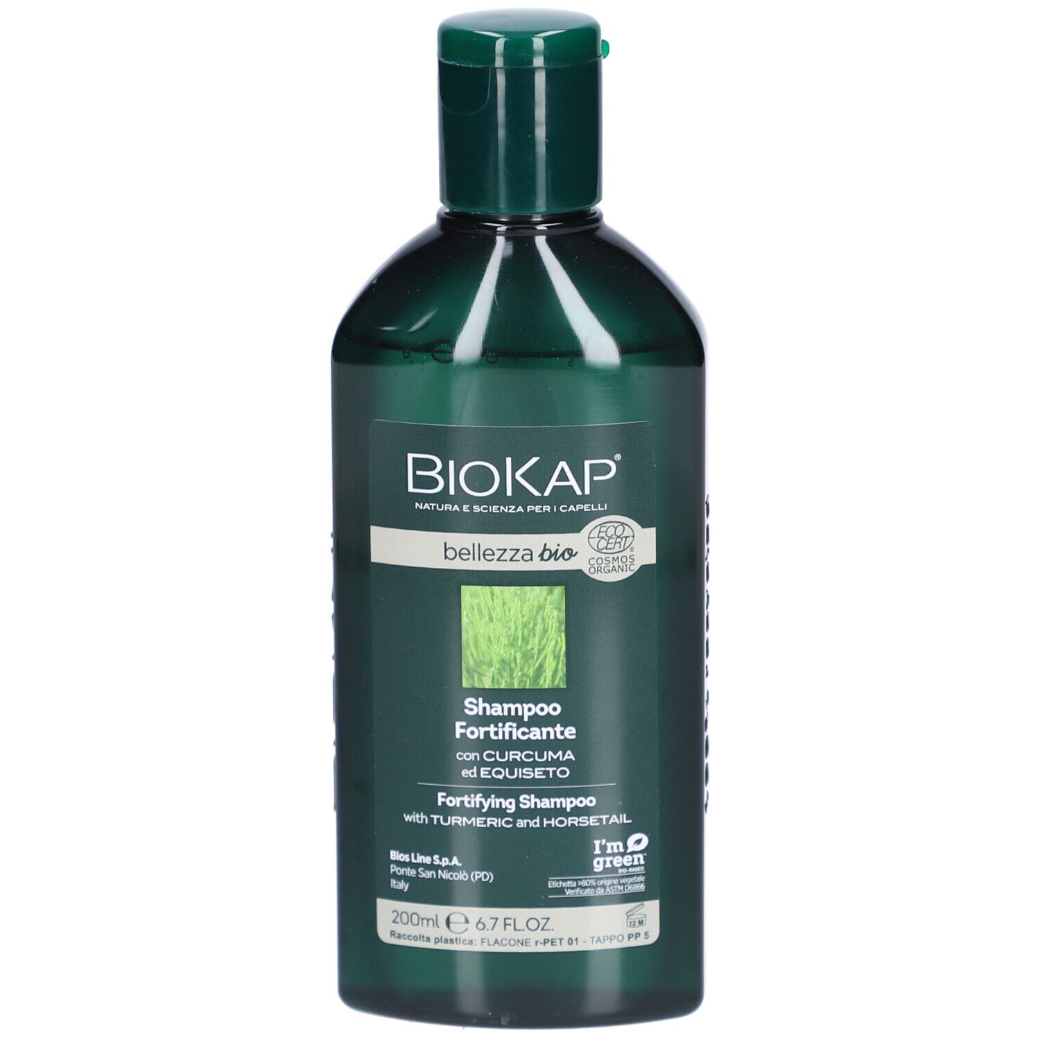 BIOKAP Shampooing Purifiant. Bouteille verte avec bouchon vert. Informations produit sur l'étiquette. Texte: Shampoo Fortificante.