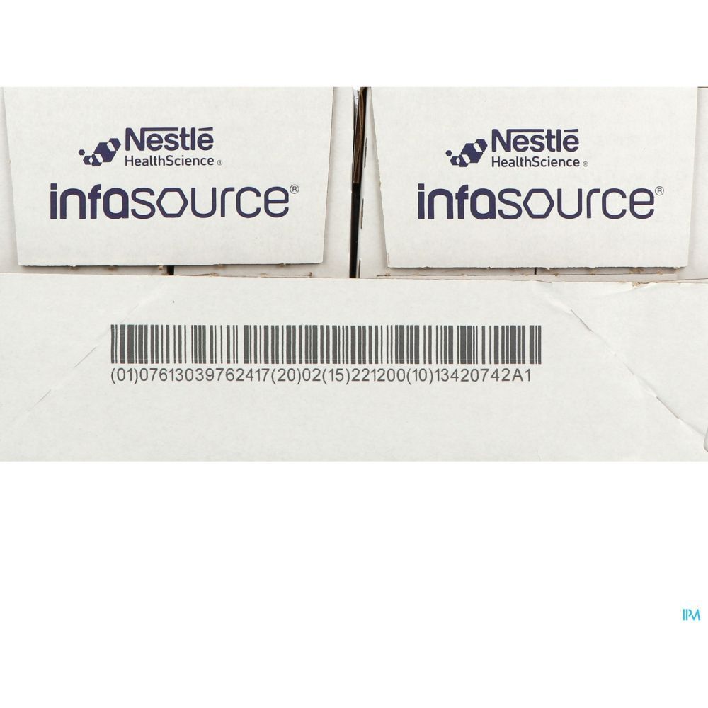 Boîte avec logo Nestlé HealthScience infasource. Code-barres et texte en bas.