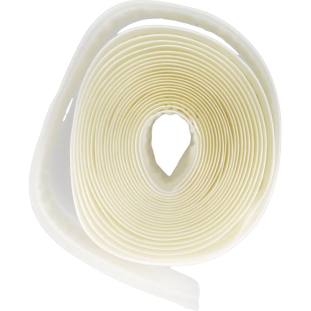 Rouleau de pansement blanc. Largeur visible.