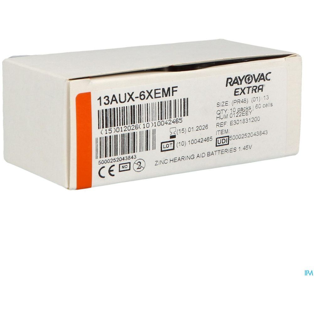 Boîte blanche avec texte. Inscription: RAYOVAC EXTRA, 13AUX-6XEMF, piles auditives au zinc 1.45V. Marquage CE.