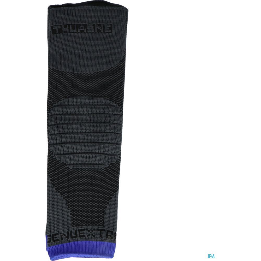 Genouillère THUASNE GenuExtrem, gris-bleu. Matériau élastique, zone rembourrée. Inscriptions THUASNE et GenuExtrem.